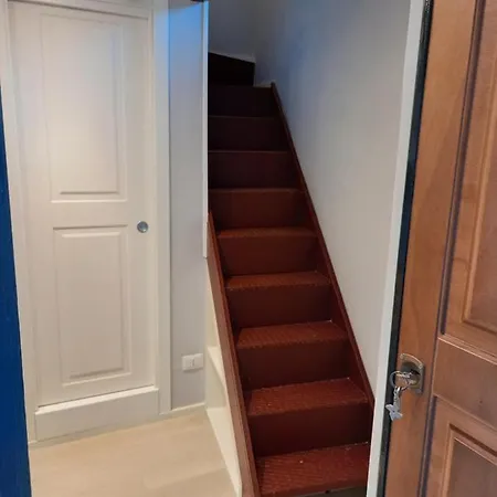 Interno3 בית הארחה פורטיצ'י